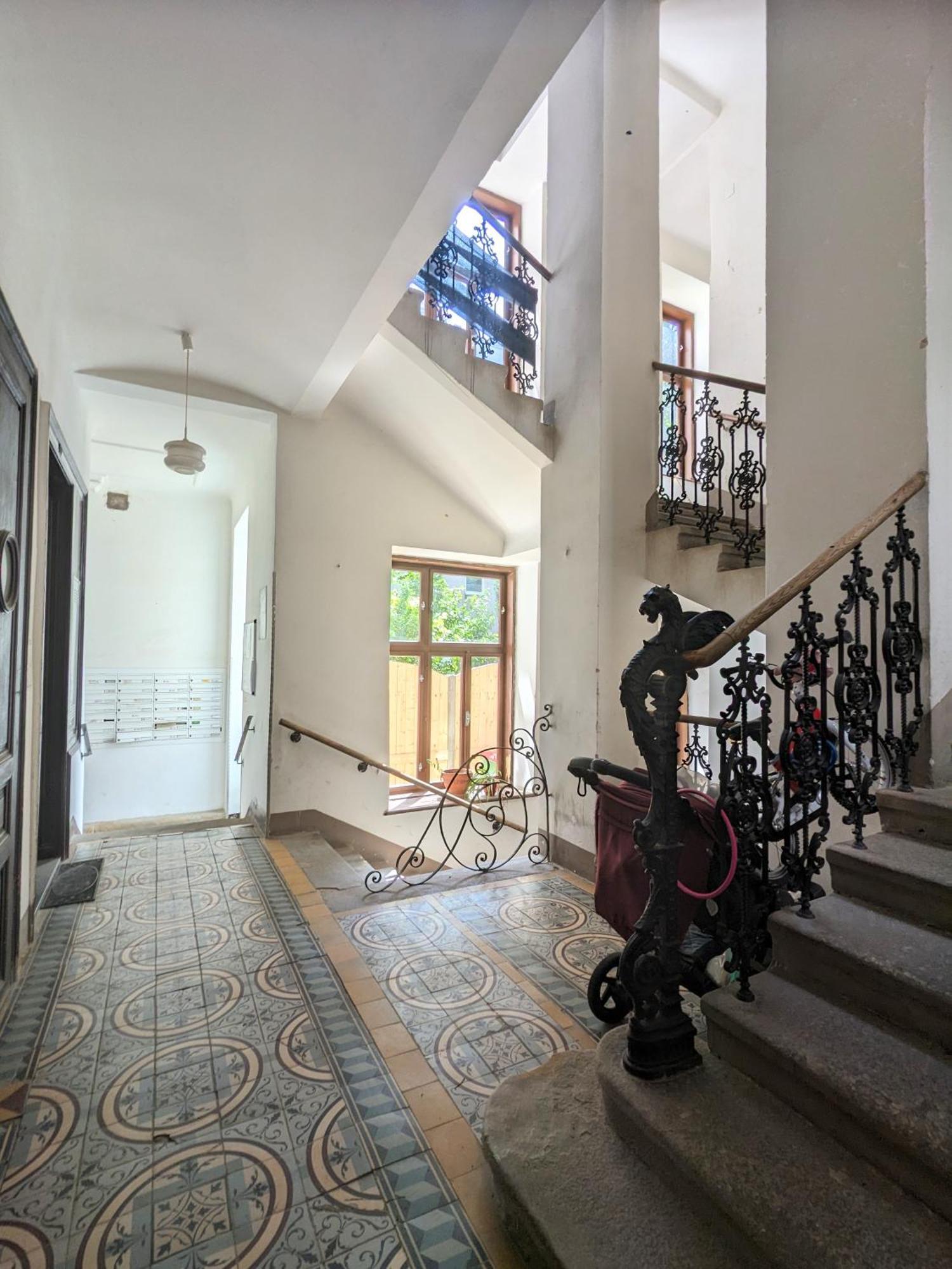 Renovated - 10 Min To Center Wenen